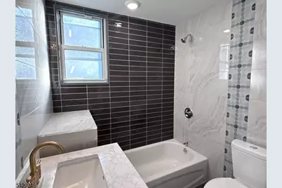 546 E 25th St #2, Paterson, NJ 07514 - Photo 9