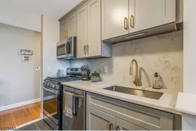 605 Grove St #15, Clifton, NJ 07013 - Photo 1