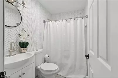 117 Winthrop Rd, Edison, NJ 08817 - Photo 13