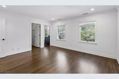 3 Denman Ct, Millburn, NJ 07078 - Photo 37