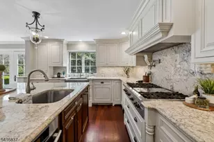 3 Denman Ct, Millburn Twp., NJ 07078 - Photo 17