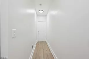 148 N 15th St, East Orange, NJ 07017 - Photo 17