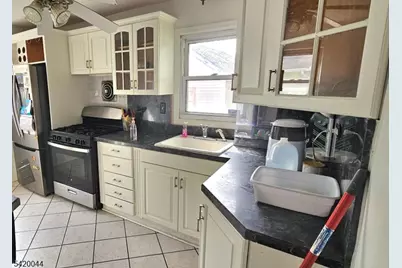 23 Colonial Ave Cv #1, Paterson, NJ 07502 - Photo 5