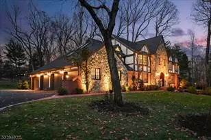 545 Johnston Dr, Watchung, NJ 07069 - Photo 5