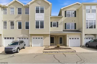 78 Wildflower Ln, Morris Township, NJ 07960 - Photo 1