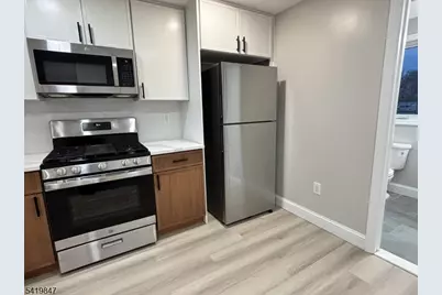 515 Maple Ave #2, Rahway, NJ 07065 - Photo 3