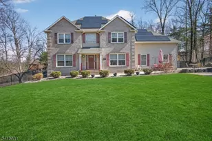 15 Hidden Valley Rd, Andover Township, NJ 07860 - Photo 1