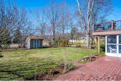 345 Clinton Ave, North Plainfield, NJ 07063 - Photo 39