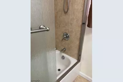 726 Garfield Ave, Jersey City, NJ 07305 - Photo 3