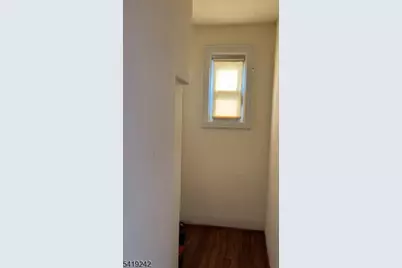 726 Garfield Ave, Jersey City, NJ 07305 - Photo 7