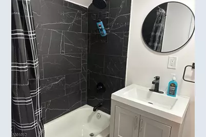 26 Duryea St, Newark, NJ 07103 - Photo 3