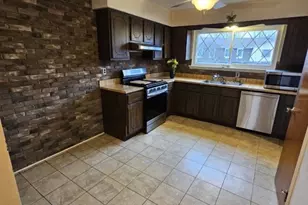 57 Dorchester Ct, Hillsborough Township, NJ 08844 - Photo 3