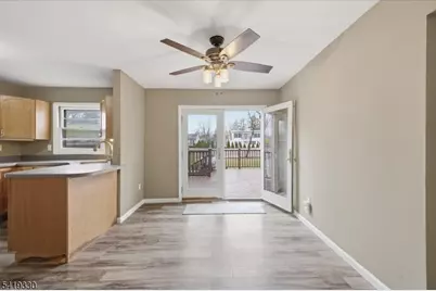 131 De Hart St, Lincoln Park, NJ 07035 - Photo 11