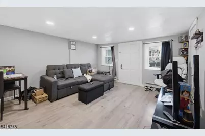 261 W Main St, Bound Brook, NJ 08805 - Photo 7