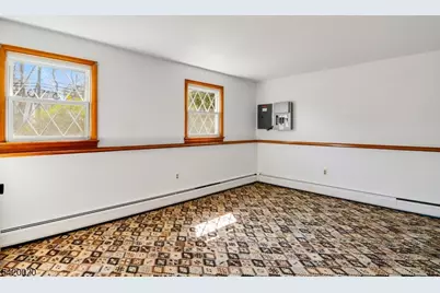 240 Ridge Rd, Cedar Grove, NJ 07009 - Photo 19