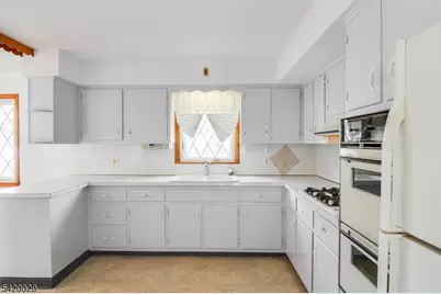 240 Ridge Rd, Cedar Grove, NJ 07009 - Photo 11