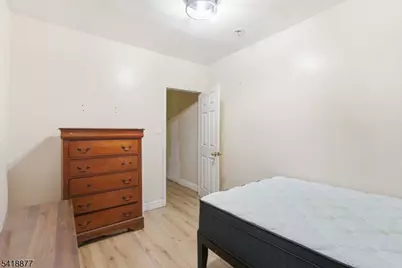 402 S 15th St, Newark, NJ 07103 - Photo 9