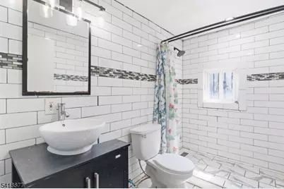 402 S 15th St, Newark, NJ 07103 - Photo 25