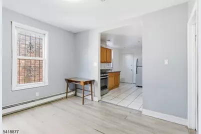 402 S 15th St, Newark, NJ 07103 - Photo 11