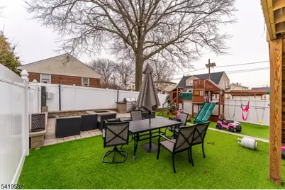 38 Center St, Belleville, NJ 07109 - Photo 23