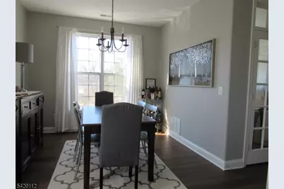 132 Limerick Ln, Lopatcong Township, NJ 08865 - Photo 5