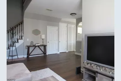 132 Limerick Ln, Lopatcong Township, NJ 08865 - Photo 11