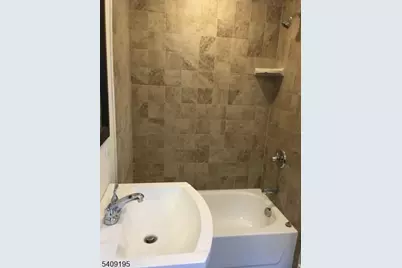 15 Harrison Pl, Clifton, NJ 07011 - Photo 9