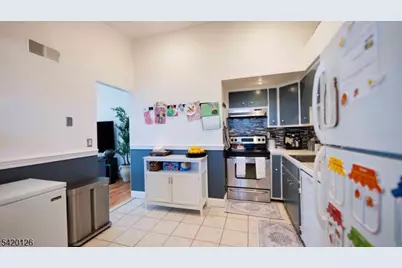 2 Crossway, Union Township, NJ 08809 - Photo 11