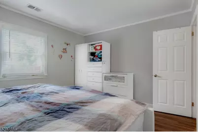 43 Woodcrest Dr, Livingston, NJ 07039 - Photo 21