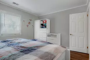 43 Woodcrest Dr, Livingston, NJ 07039 - Photo 21