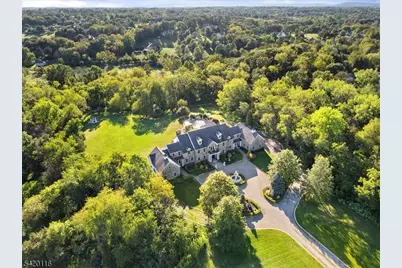 406 Caruso Ct, Branchburg Township, NJ 08853 - Photo 3