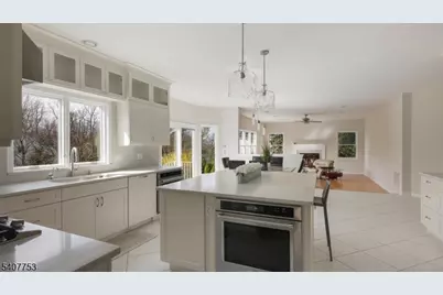 57 Briarwood Dr, Warren Township, NJ 07059 - Photo 13