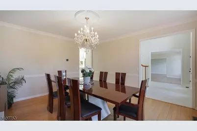 57 Briarwood Dr, Warren Township, NJ 07059 - Photo 11