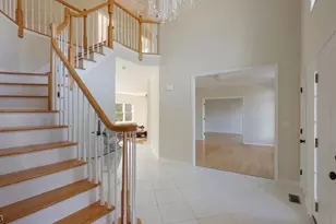 57 Briarwood Dr, Warren Township, NJ 07059 - Photo 5
