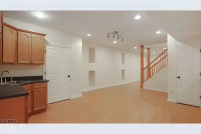57 Briarwood Dr, Warren Township, NJ 07059 - Photo 37
