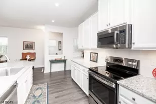 35 Sparrowhawk St, Washington Township, NJ 07882 - Photo 9