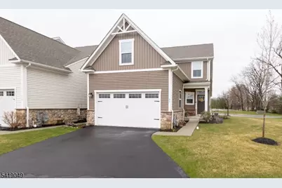 35 Sparrowhawk St, Washington Township, NJ 07882 - Photo 1