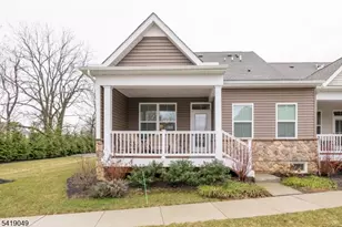 35 Sparrowhawk St, Washington Township, NJ 07882 - Photo 25