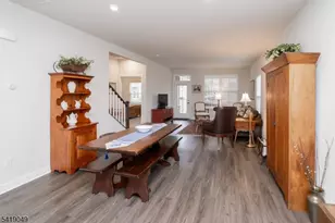 35 Sparrowhawk St, Washington Township, NJ 07882 - Photo 7