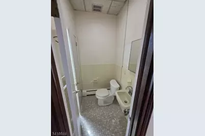 700-704 N Broad St, Elizabeth, NJ 07208 - Photo 9