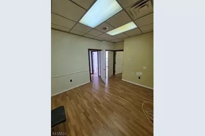 700-704 N Broad St, Elizabeth, NJ 07208 - Photo 7