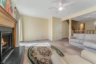 107 Franklin Ct, Raritan Township, NJ 08822 - Photo 13