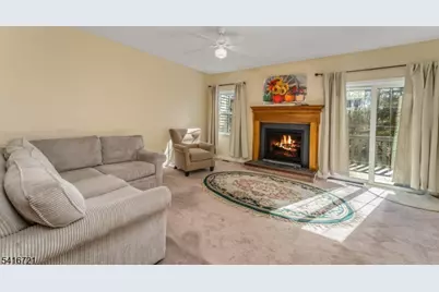 107 Franklin Ct, Raritan Township, NJ 08822 - Photo 11