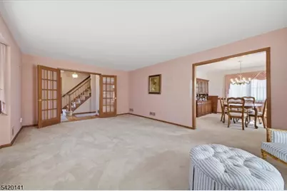 250 Old York Rd, Raritan Township, NJ 08822 - Photo 9