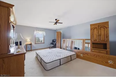 250 Old York Rd, Raritan Township, NJ 08822 - Photo 17