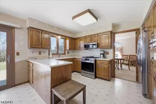 250 Old York Rd, Raritan Township, NJ 08822 - Photo 11