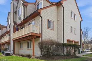 58 Woods Edge Dr, Roxbury Township, NJ 07876 - Photo 1