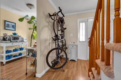 36 Carlisle Ct, Franklin Township, NJ 08873 - Photo 5