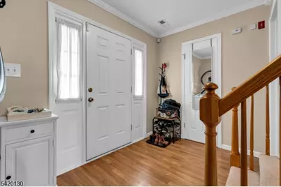 36 Carlisle Ct, Franklin Township, NJ 08873 - Photo 7