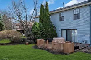 36 Carlisle Ct, Franklin Township, NJ 08873 - Photo 37